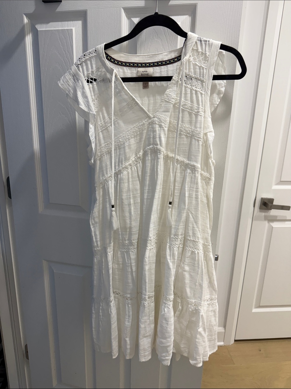 Knox Rose White Lace-Trim V-Neck Tiered Mini Dress
